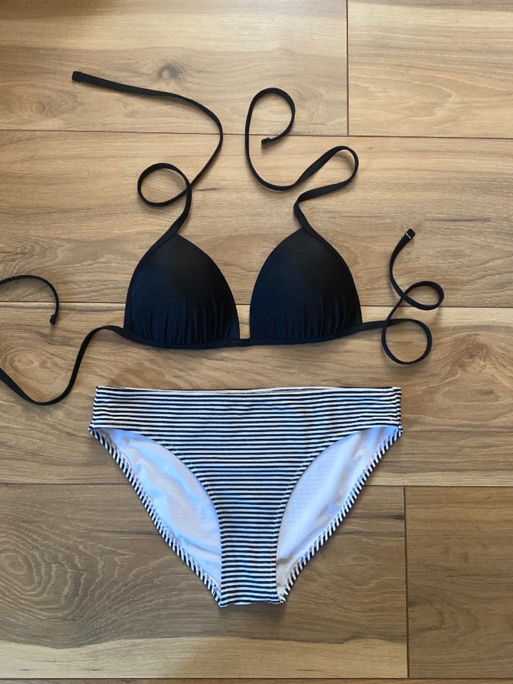 Aerie black and white striped bikini set